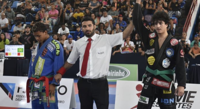 Novos talentos do Jiu-Jitsu brilham nas superlutas do Rio Premium