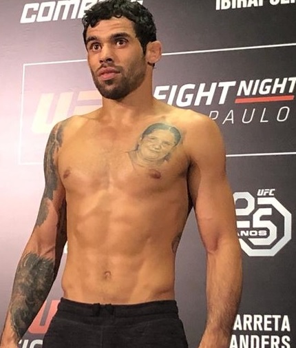 Renan Baro  o nico atleta a no bater o peso na pesagem oficial do UFC So Paulo