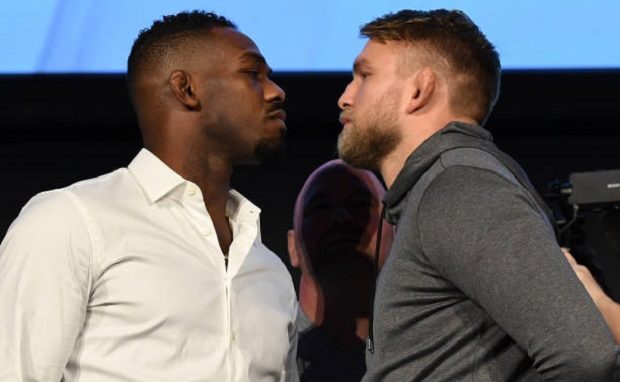 Jones explica empurro em Gustafsson e diz: Preciso lembrar do que sou capaz