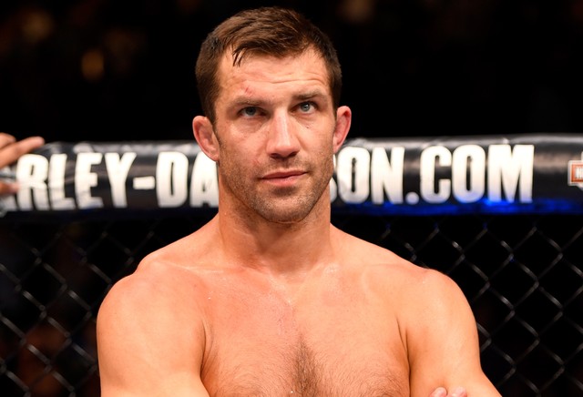 Fora do UFC 230 por leso na perna, Luke Rockhold desabafa: 